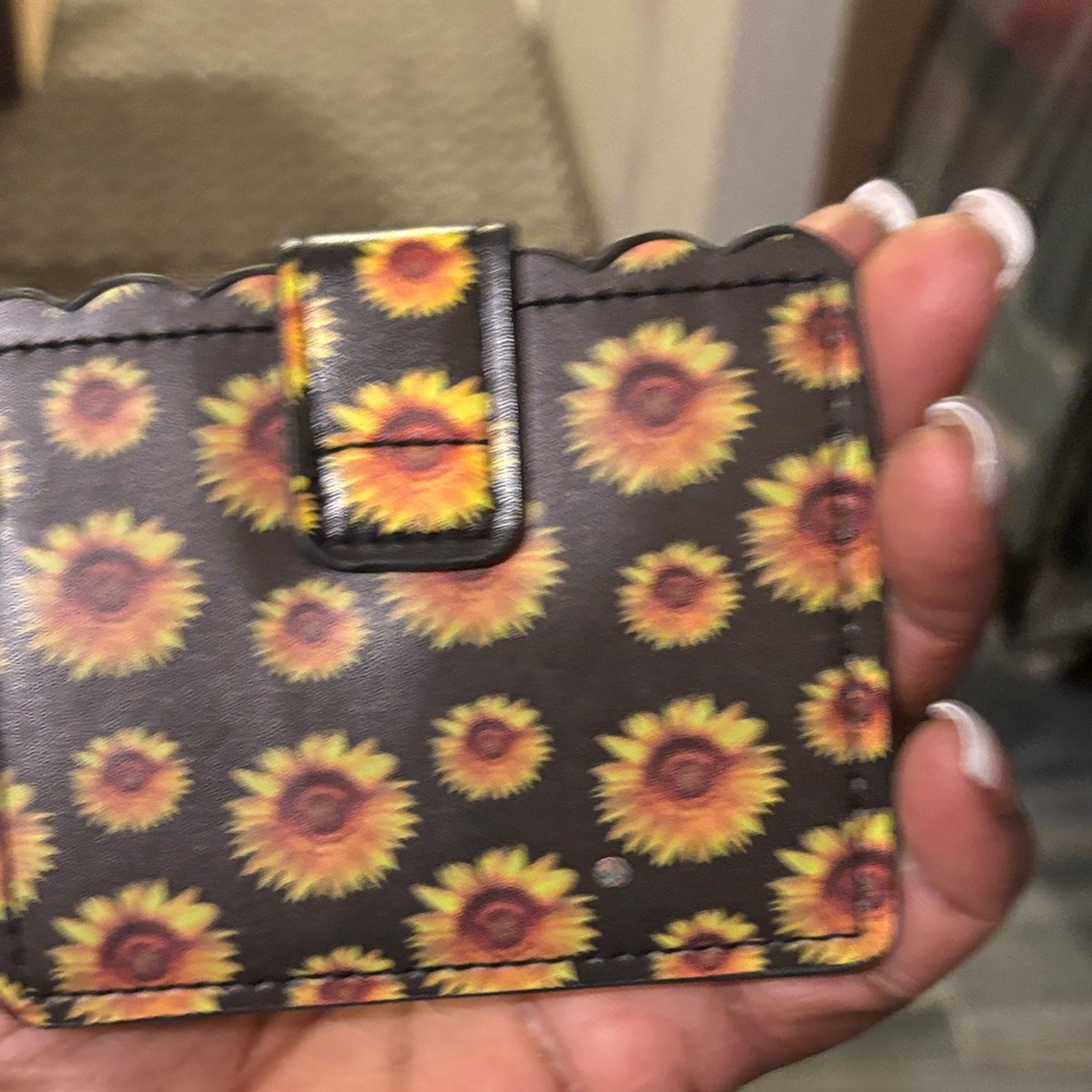 Sunflower Patterned Wallet - image 5